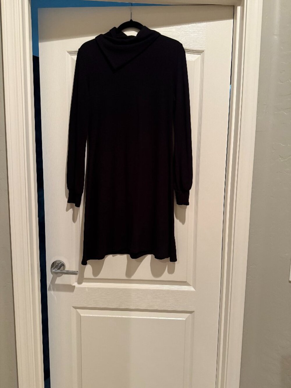 Karen Kane | Split Turtleneck Long Sleeve Sweater Dress | Black | Size: M